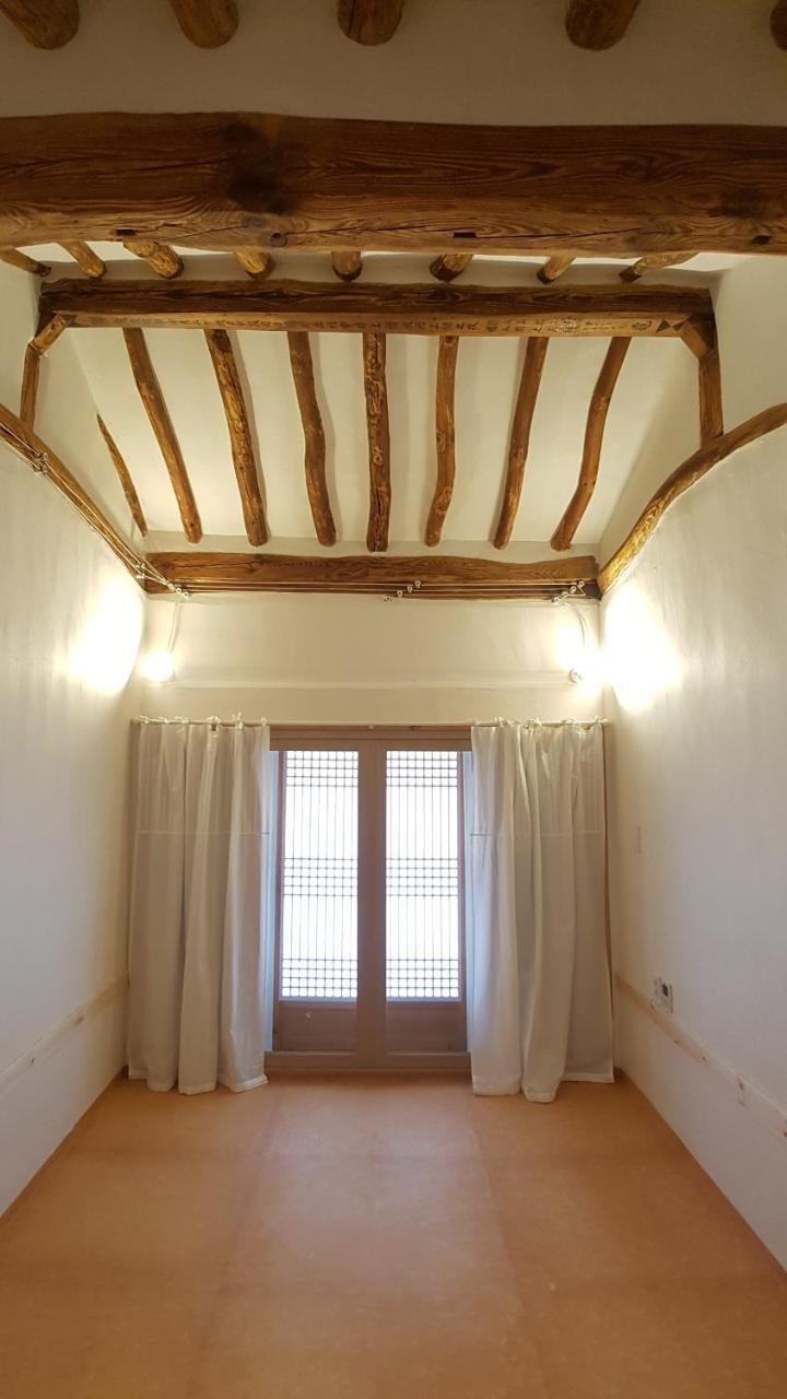 Ohnewwall Guesthouse Jeonju Buitenkant foto
